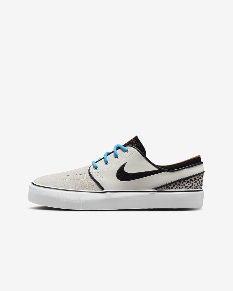 Nike janoski nike id on sale